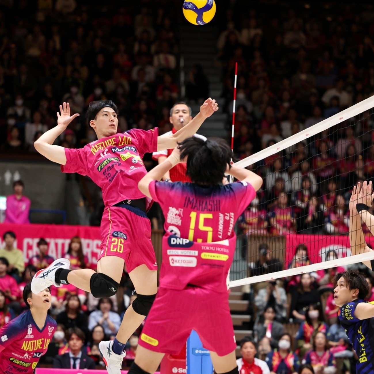 米体：路易斯-恩里克表现欠佳，没把握住这次宝贵的首发机会