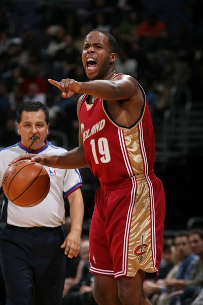 一票难求的 一票难求的