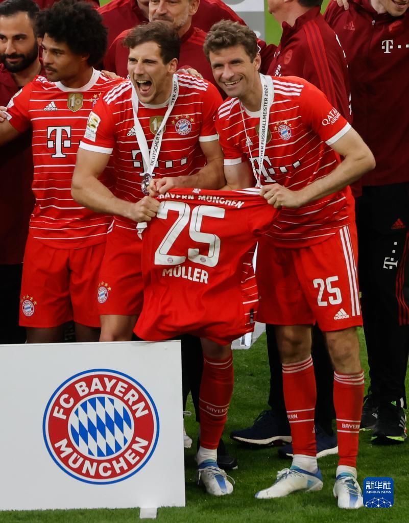 迈上新台阶 迈上新台阶