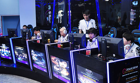 有連鎖反應 有連鎖反應