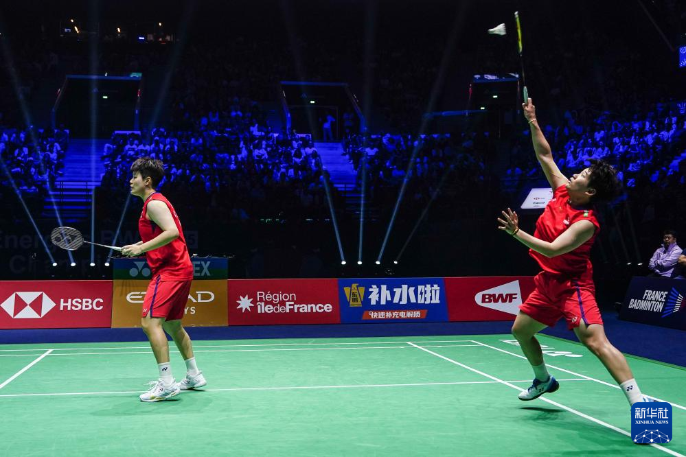 后卫的角色 后卫的角色